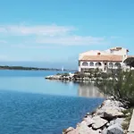 Ideal Entre Etang Commerces Et Animation *